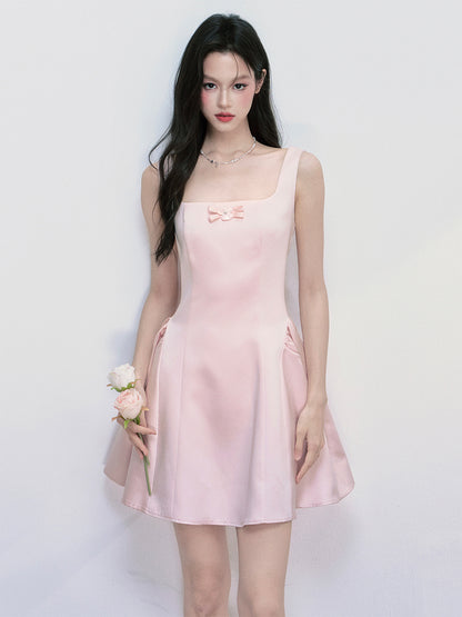 Wedding-Style Structured Sleeveless Dress