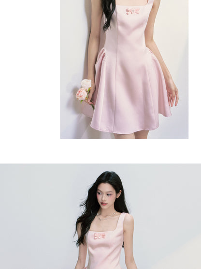 Wedding-Style Structured Sleeveless Dress