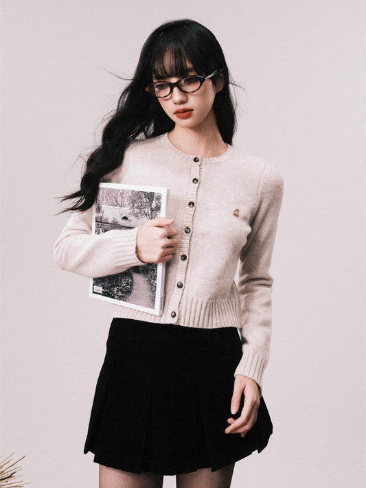 Wool Knit Short Cardigan With Metal Charm