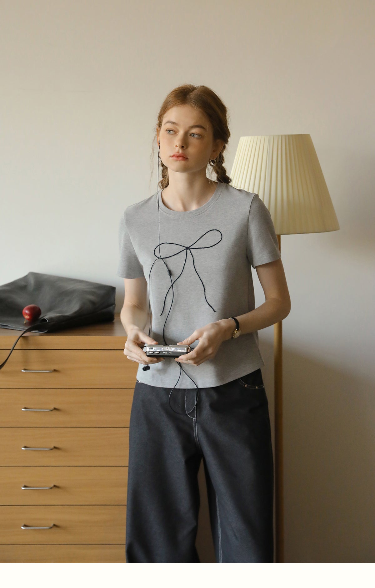 Skinny Ribbon Bow Embroidered Heavyweight T-Shirt