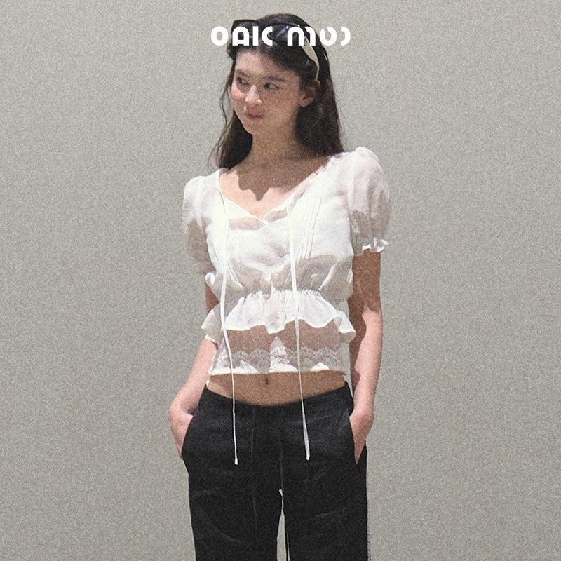 Puff-Sleeve Cinched Cropped Blouse
