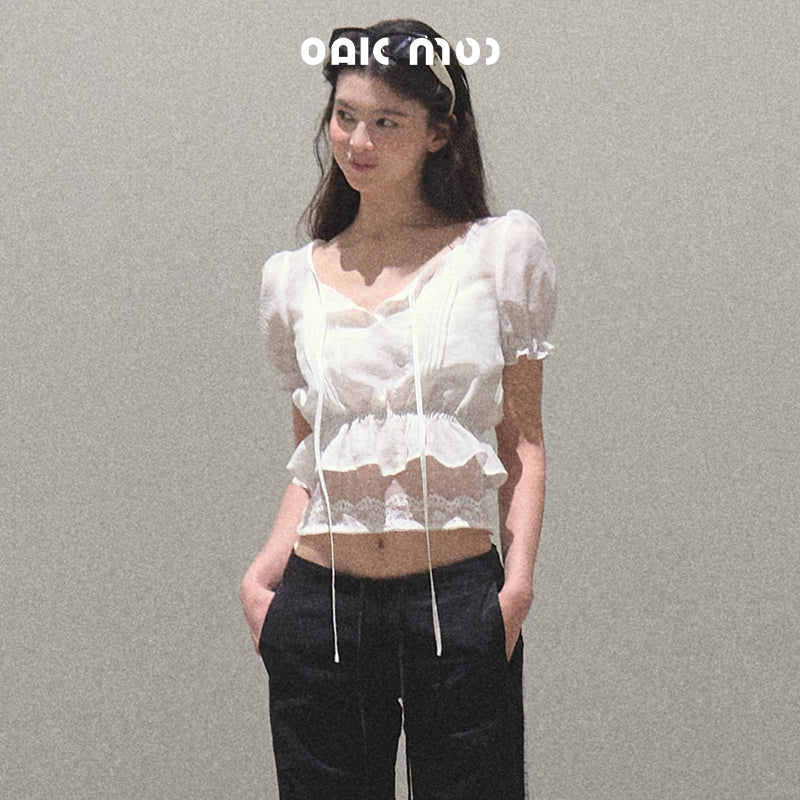 Puff-Sleeve Cinched Cropped Blouse