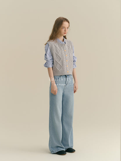 Button-Up Cable Knit Vest