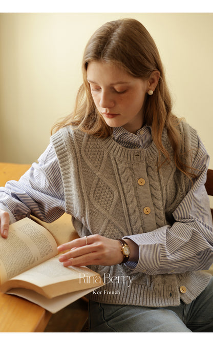Button-Up Cable Knit Vest