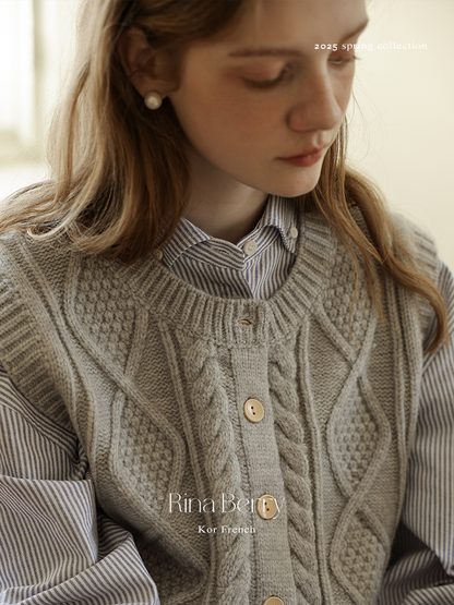 Button-Up Cable Knit Vest