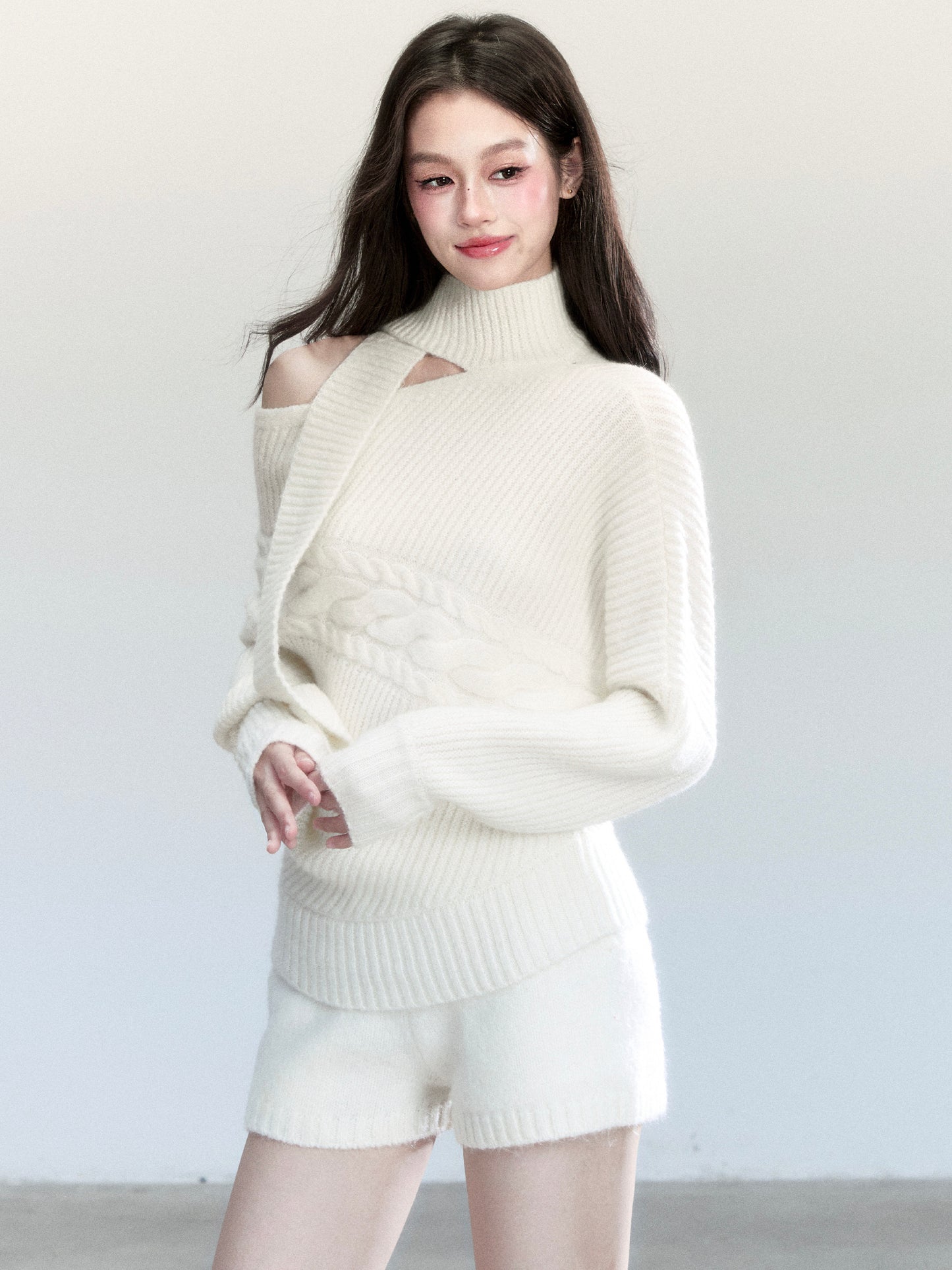 One-Shoulder Cutout Batwing Knit Top And Shorts