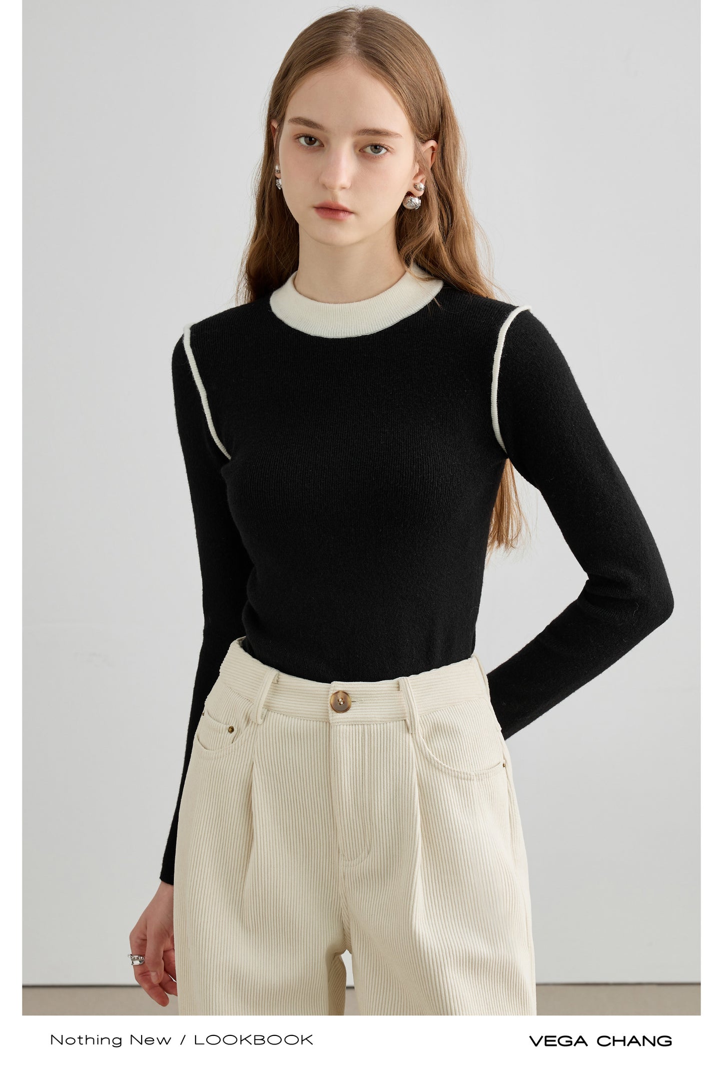 Two-Tone Mock Neck Fitted Sweater