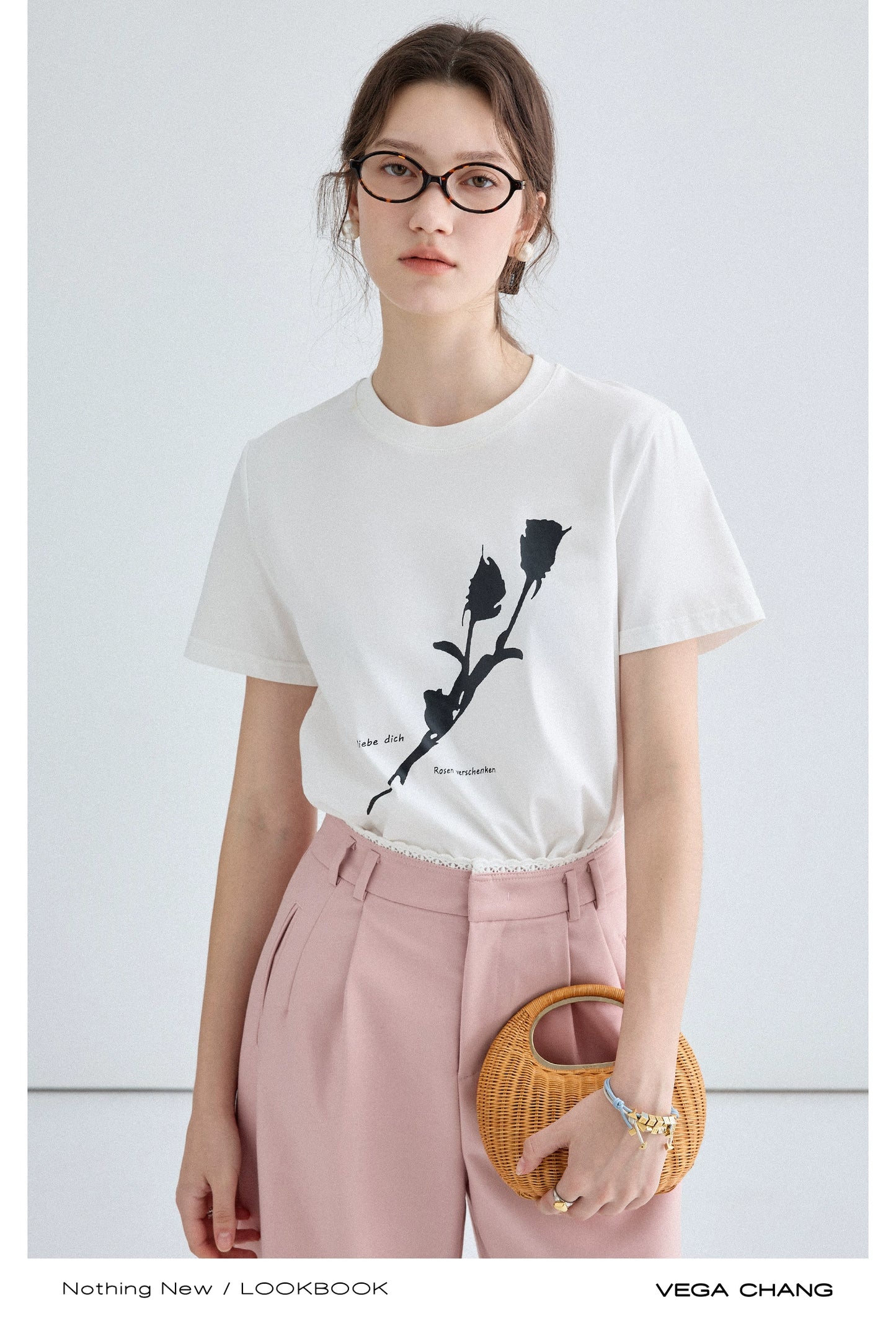 Minimal Flower Contrast Print Round Neck T-Shirt