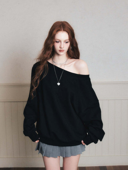 Off-Shoulder Loose-Fit Sweatshirt