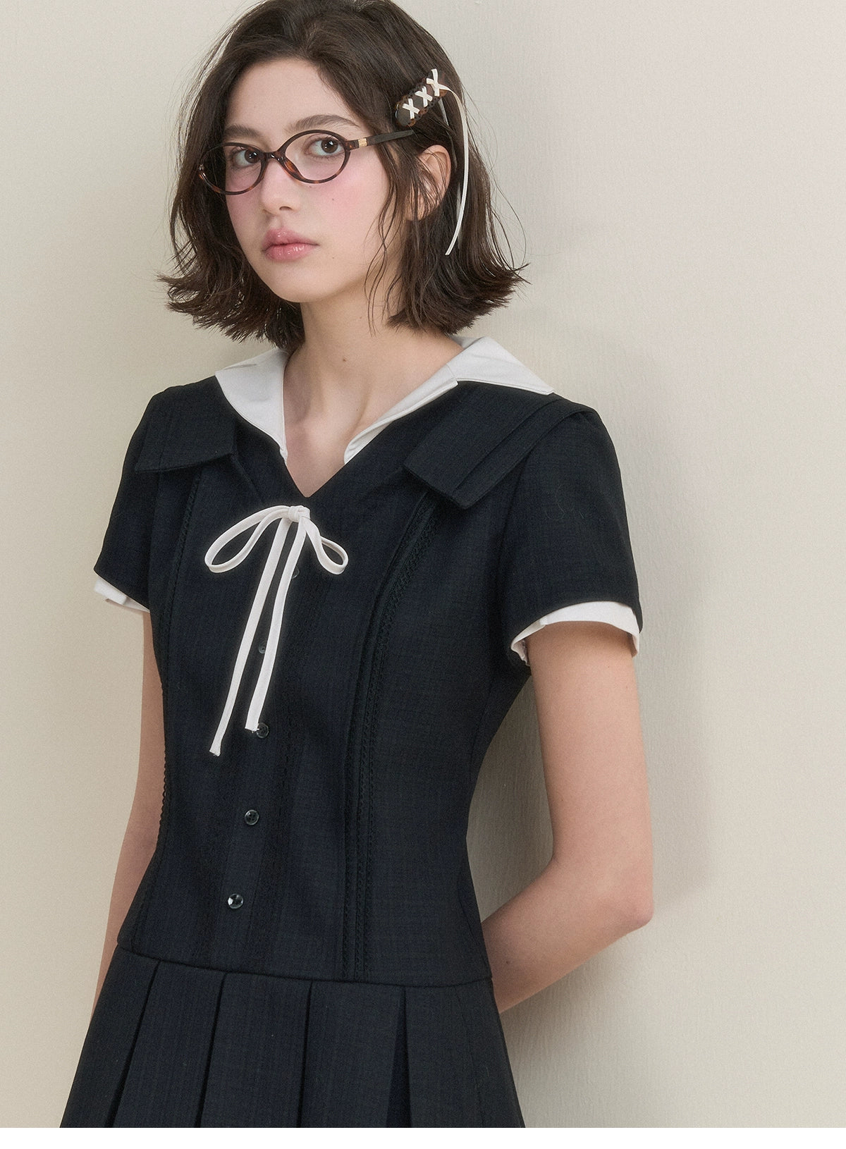 College-Style Open Collar Slim Fit Dress