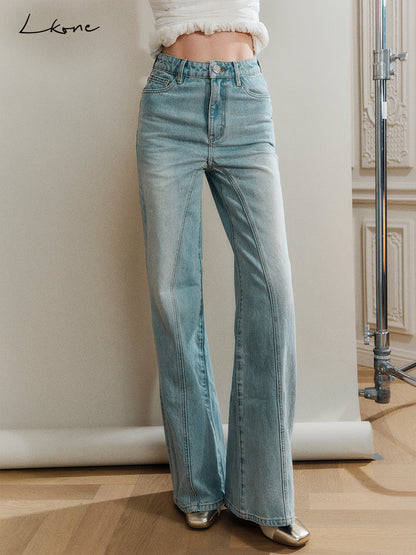 Slightly Flared Shaping Jeans