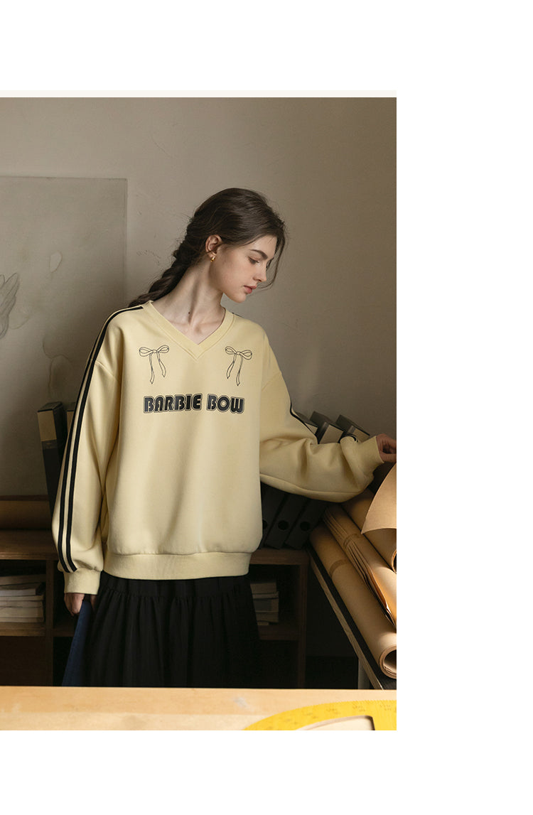 Bow Print Sporty V-Neck Sweatshirt