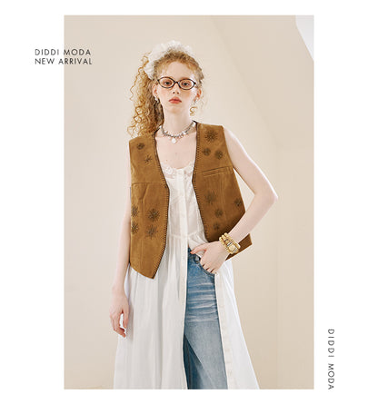 Beaded Faux Suede Vest With Clasp Closure