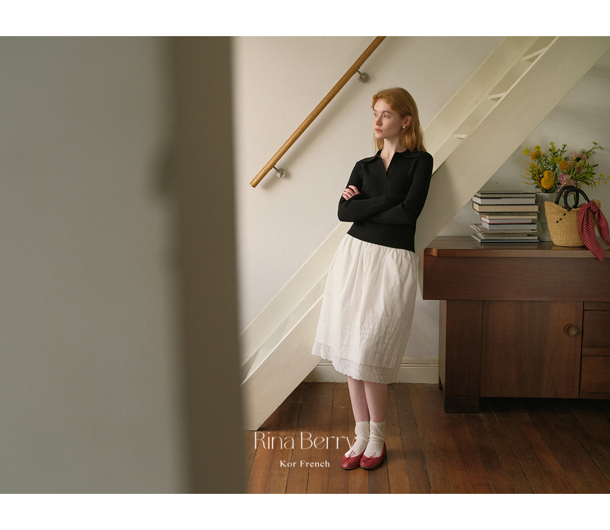 Open Collar Fitted Rib Knit Top
