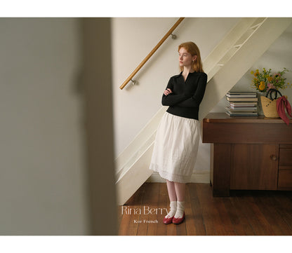 Open Collar Fitted Rib Knit Top
