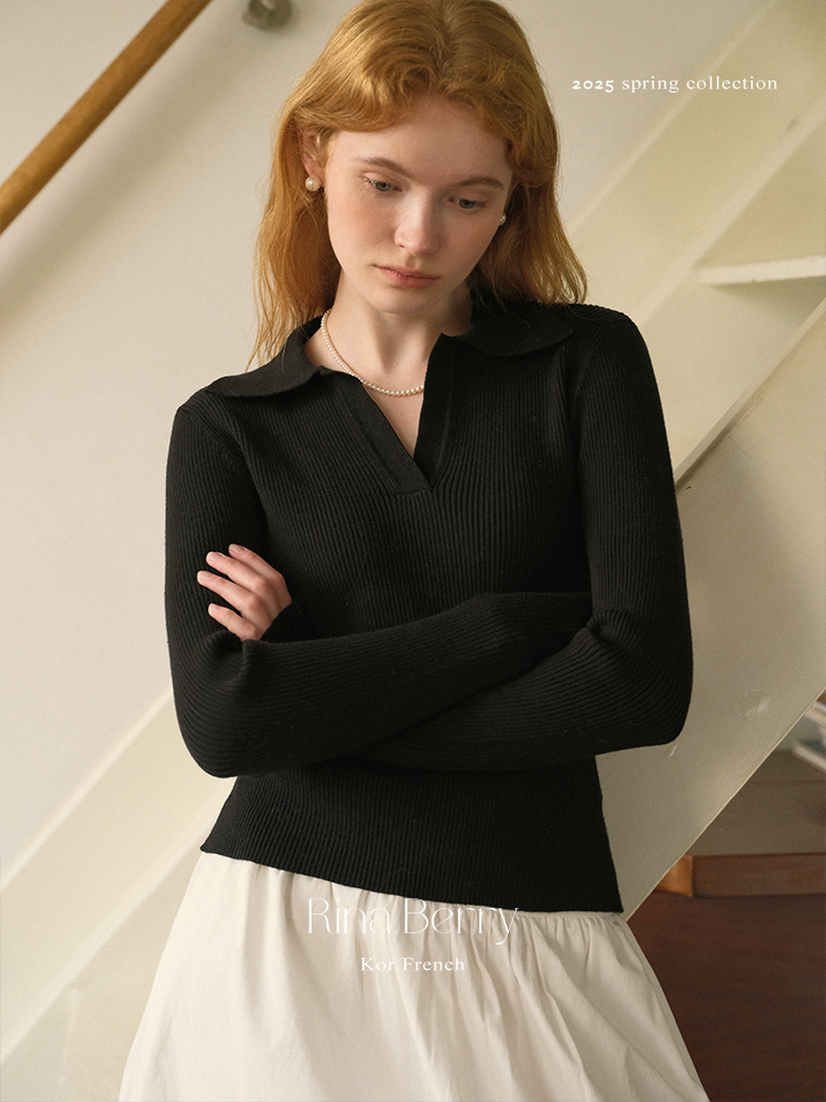 Open Collar Fitted Rib Knit Top