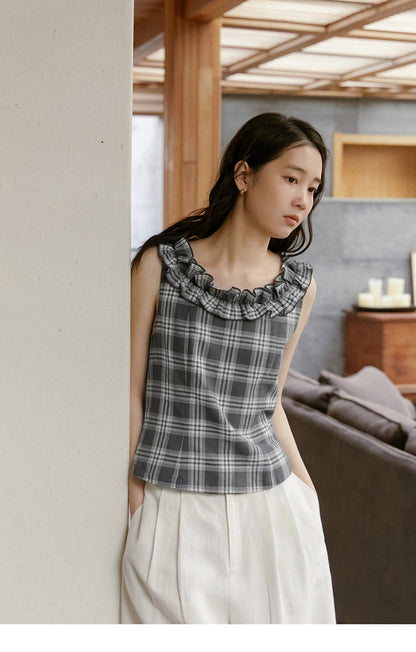 Plaid Sleeveless Top With Ruffle Neck