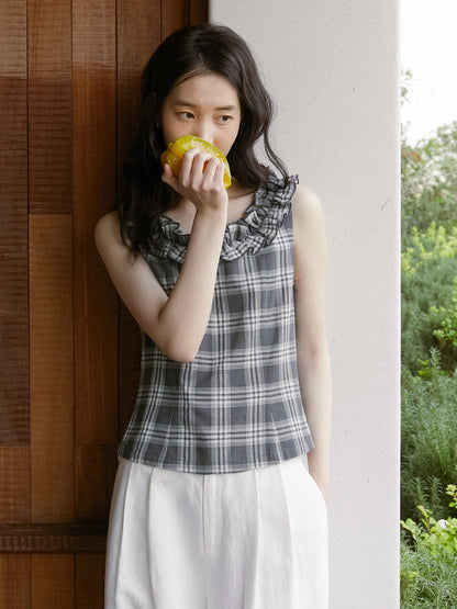 Plaid Sleeveless Top With Ruffle Neck