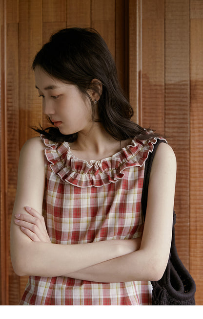 Plaid Sleeveless Top With Ruffle Neck