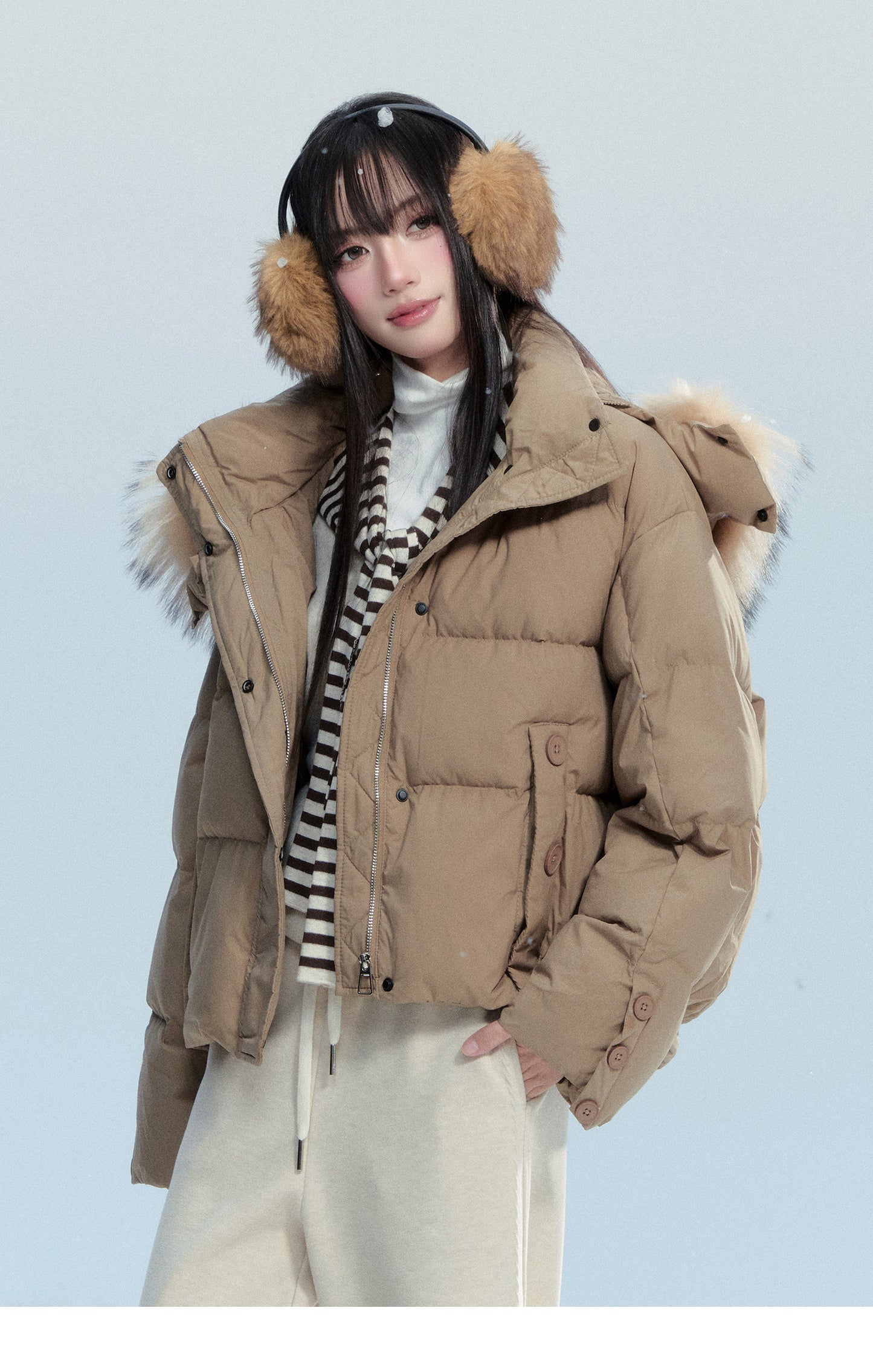 White Duck Down Puffer Jacket With Detachable Fur Trim