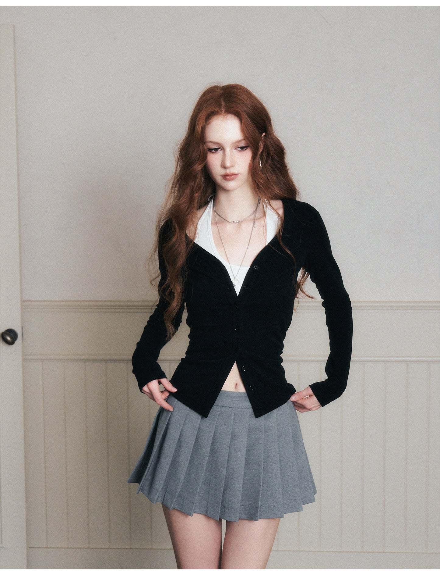 Low-Rise Pleated School-Style Skirt