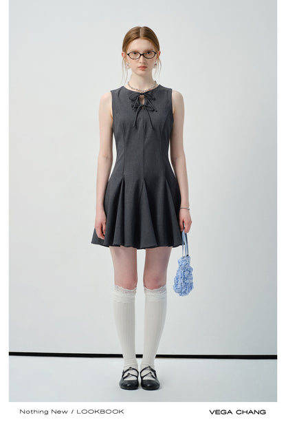 Tie Detail Sleeveless Tailored Dress