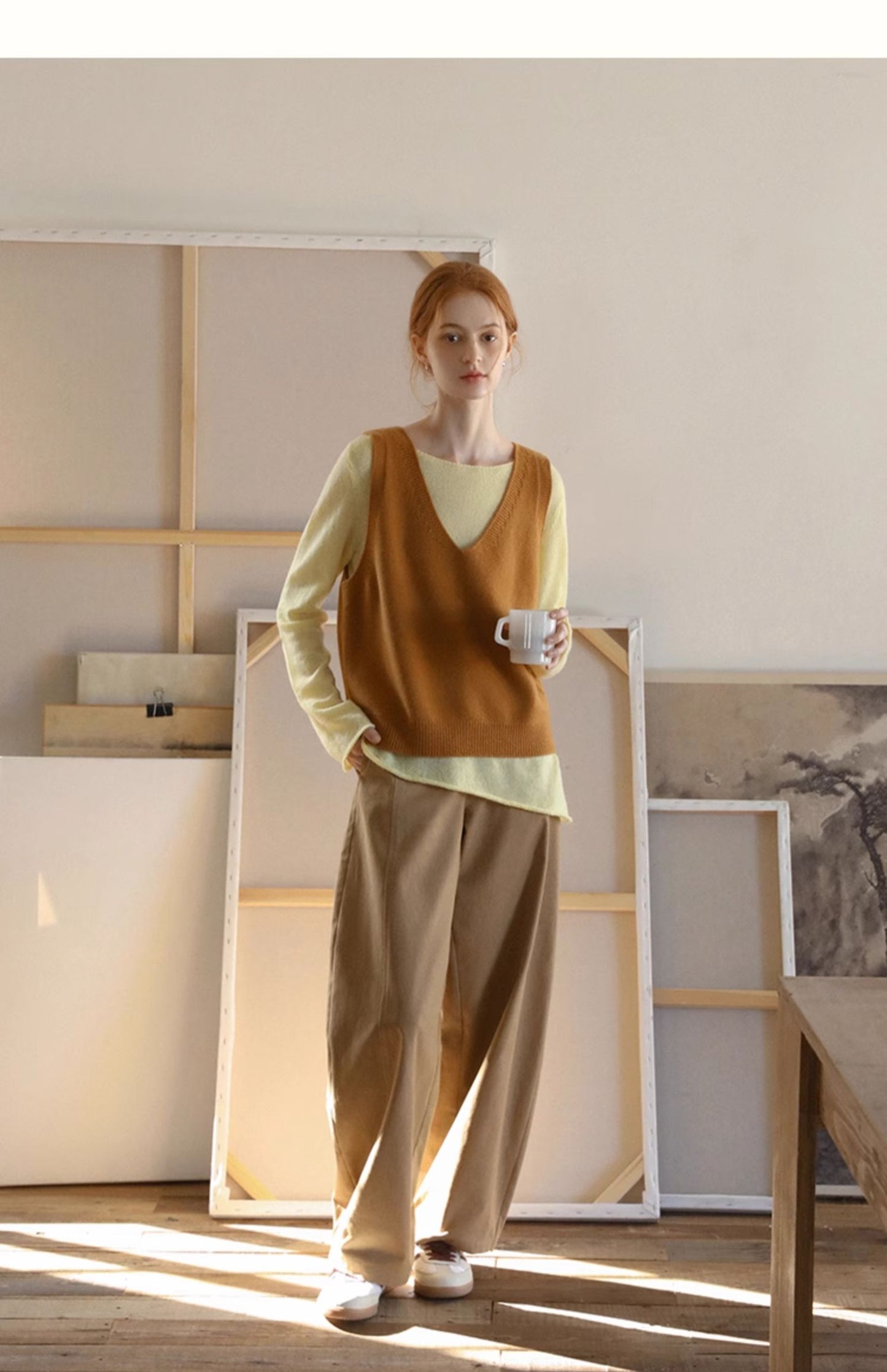 High Waist Curved Wide-Leg Pants