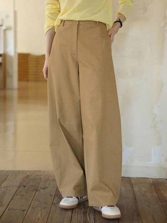 High Waist Curved Wide-Leg Pants