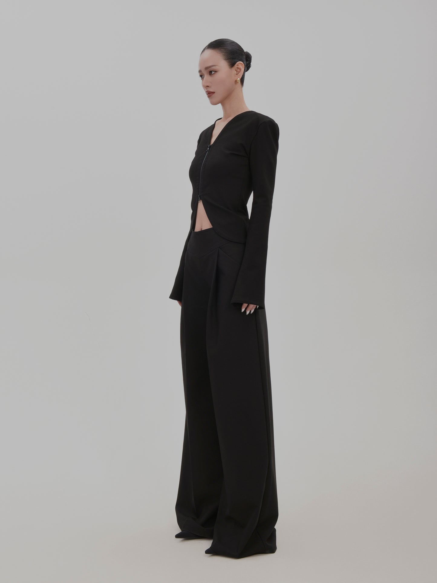 Floor-Length Tailored Tuck Wide-Leg Pants
