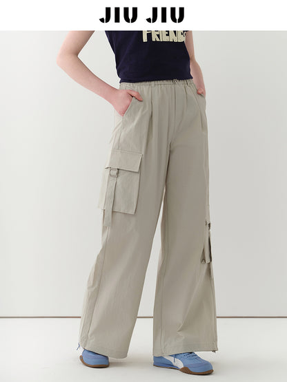 Asymmetric-Pocket Wide-Leg Cargo Pants