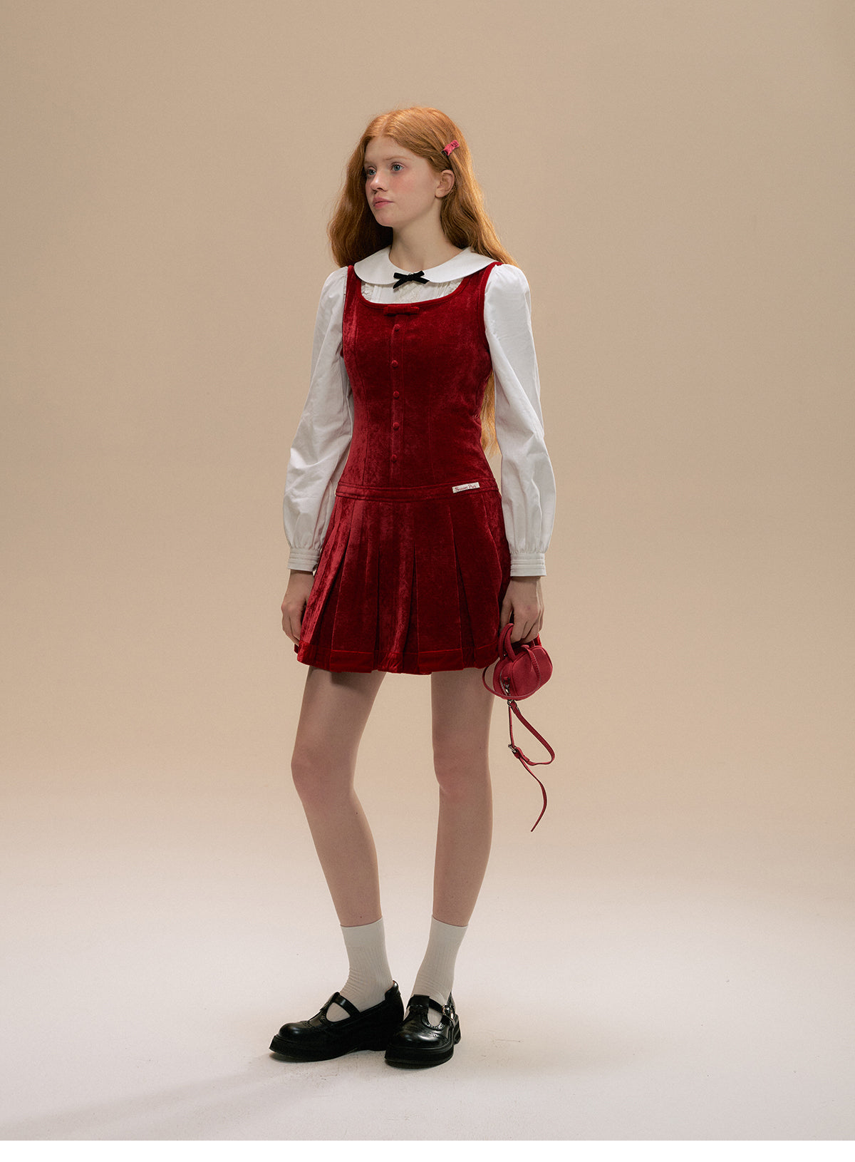 Sleeveless Velvet Pleated Mini Dress
