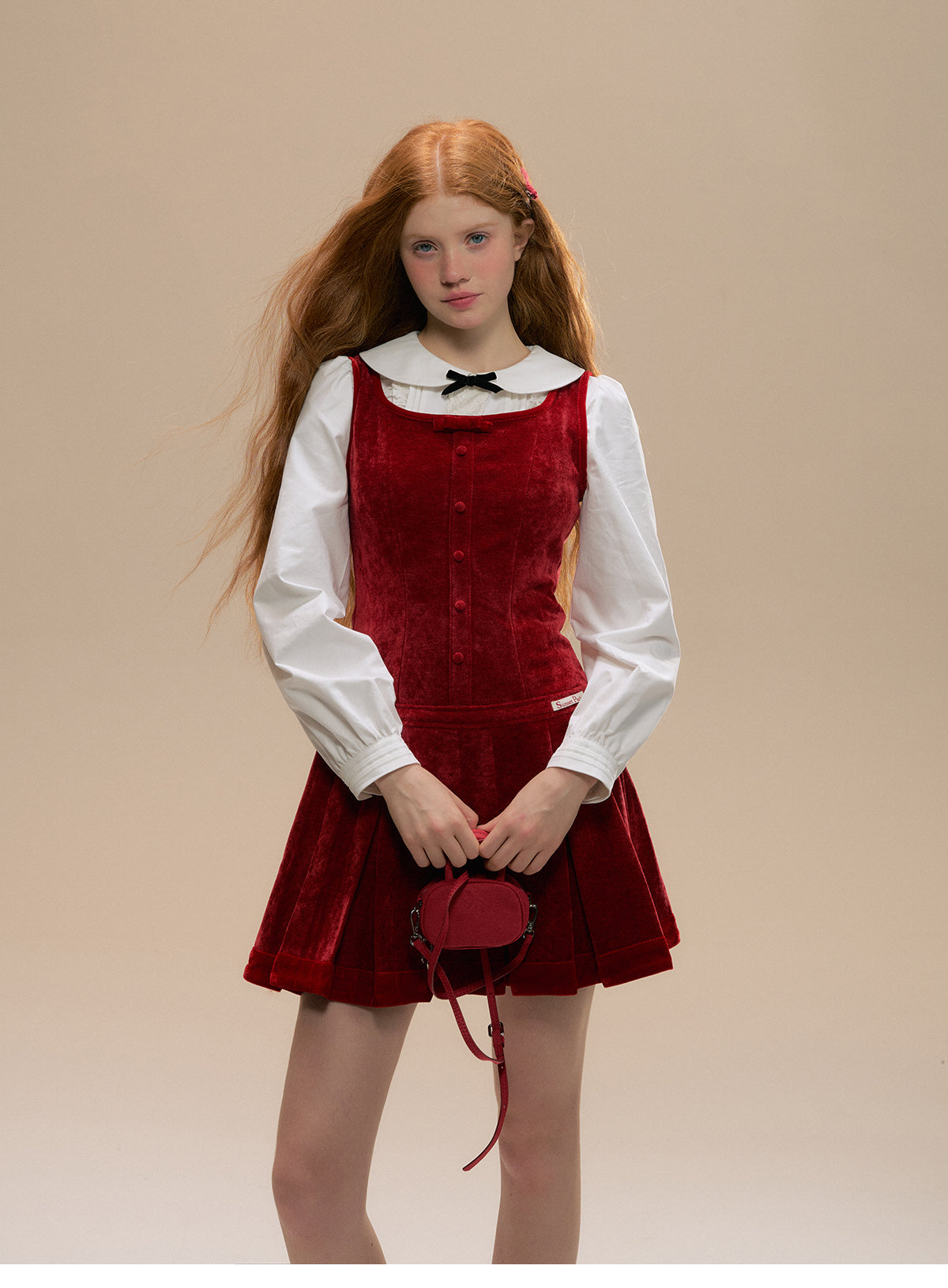 Sleeveless Velvet Pleated Mini Dress