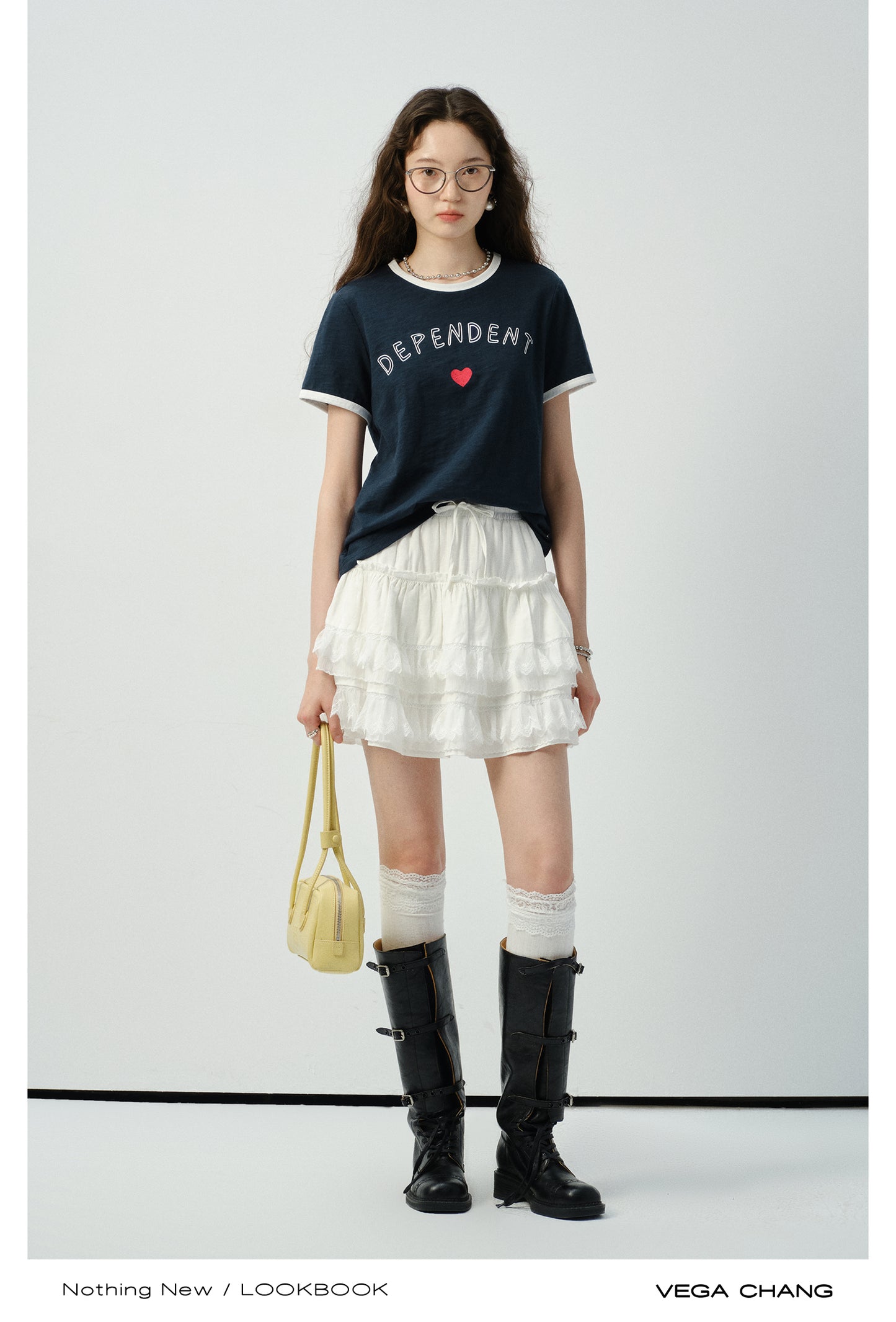 Letter Print Contrast-Trim T-Shirt
