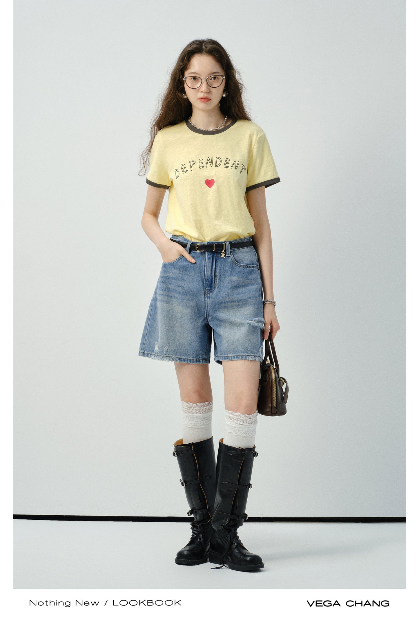 Letter Print Contrast-Trim T-Shirt