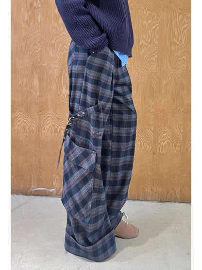 Plaid Pants With Straps And Large Pocket Accent