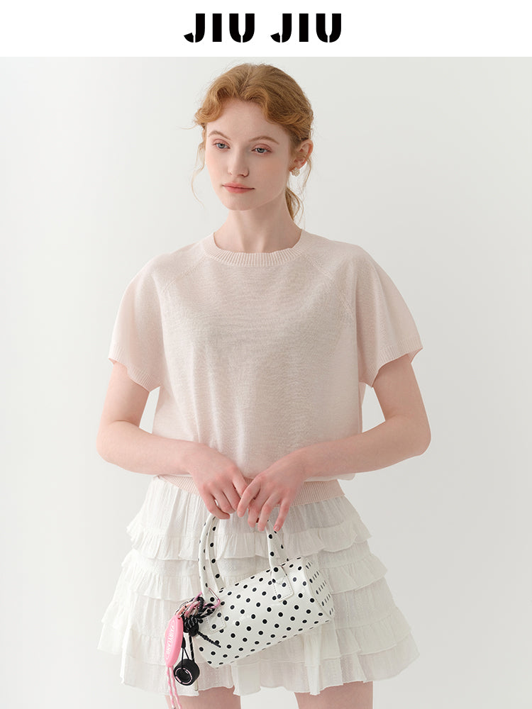 Minimal Knit Top With Sailor Collar Overlay