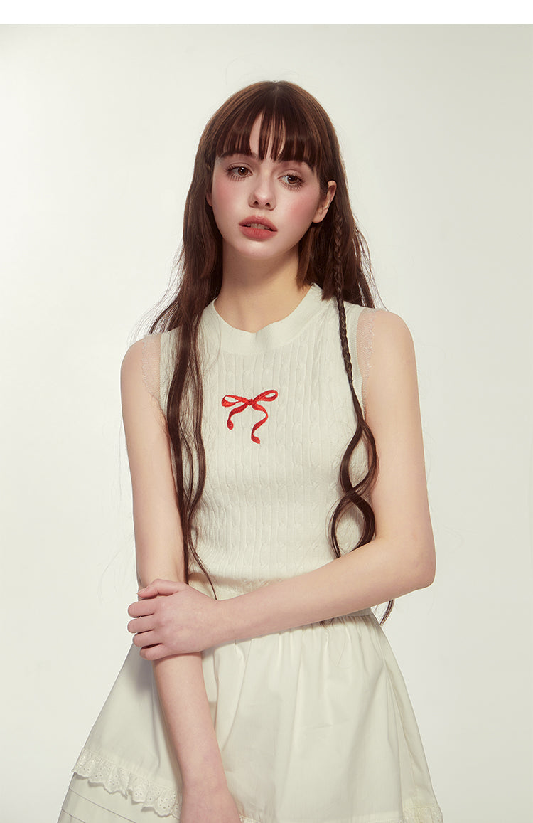 Embroidered Lace Trim Pleated Hem Skirt
