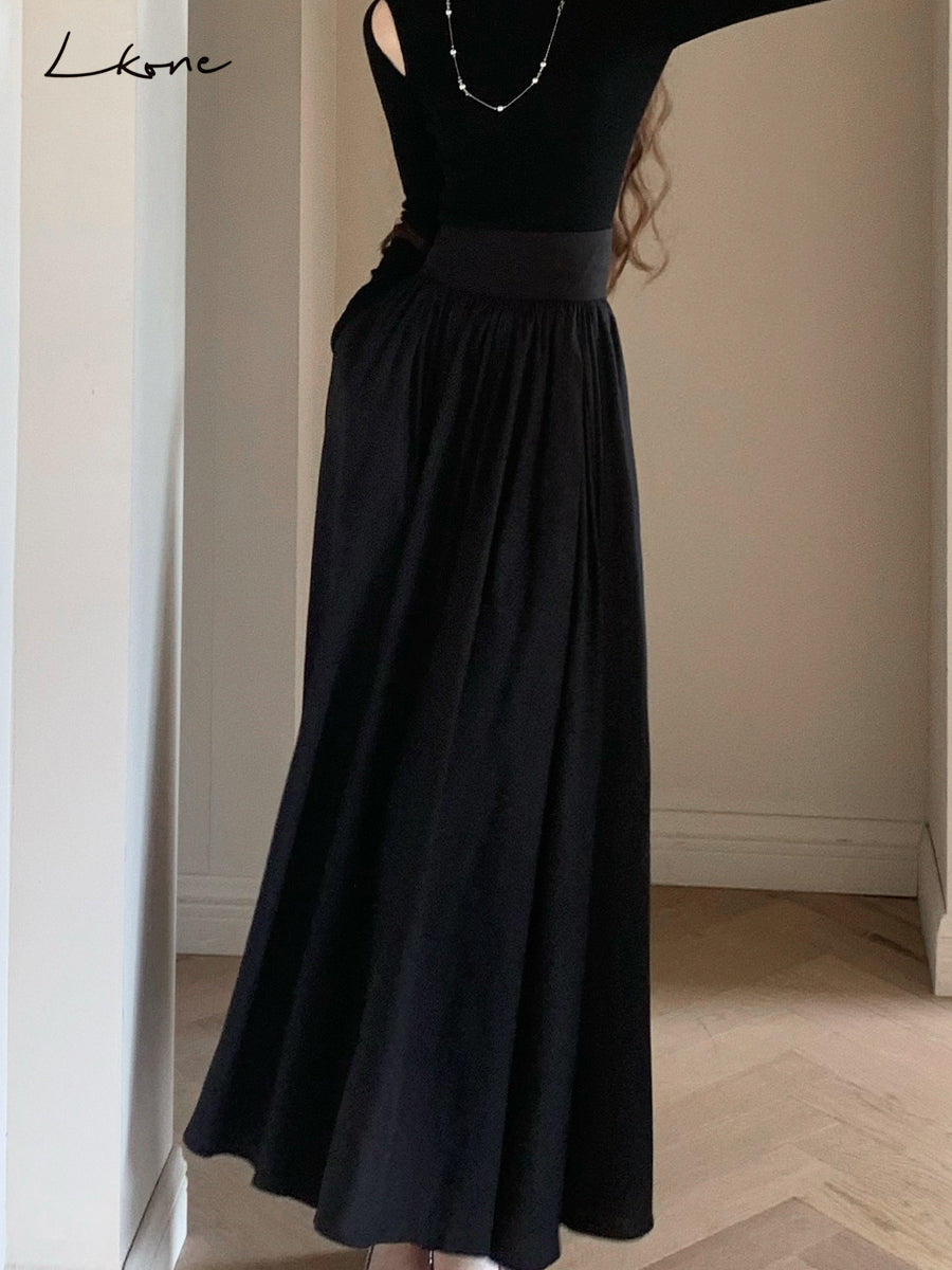 Hepburn-Inspired Cold Shoulder Maxi Dress