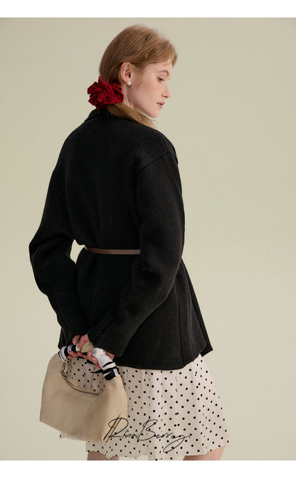 Short Coat With Large Lapels