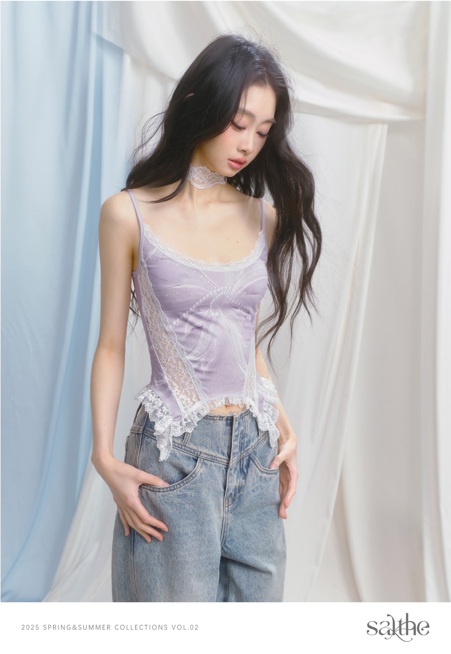 Printed Fitted Camisole With Lace Detail