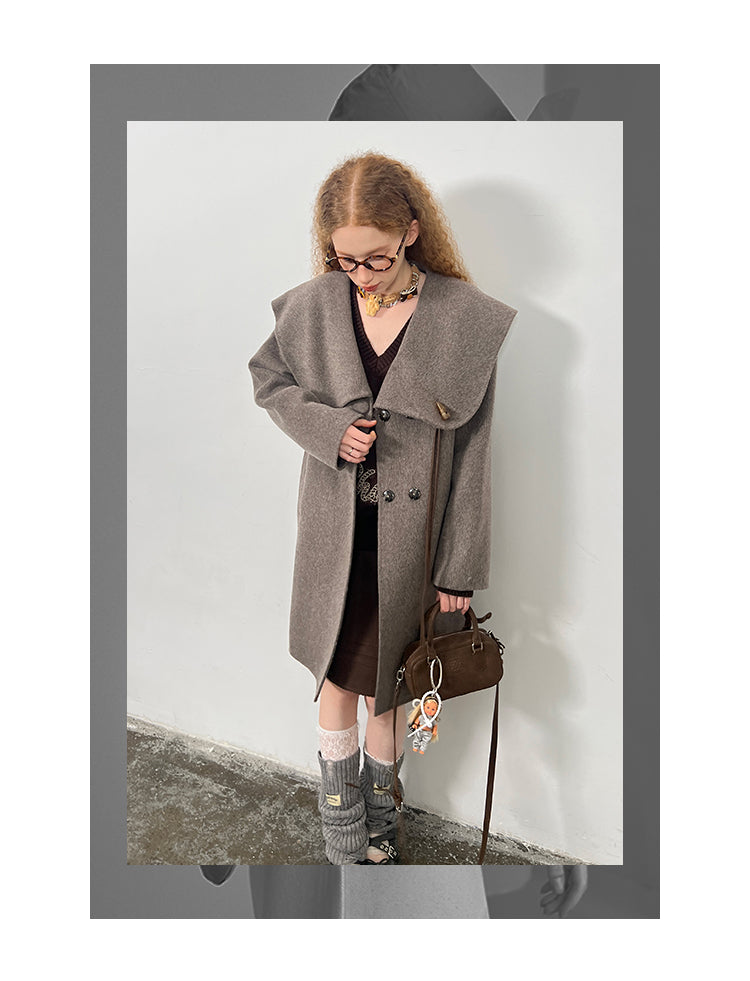 Wool Blend Large Collar Coat With Horn Accent