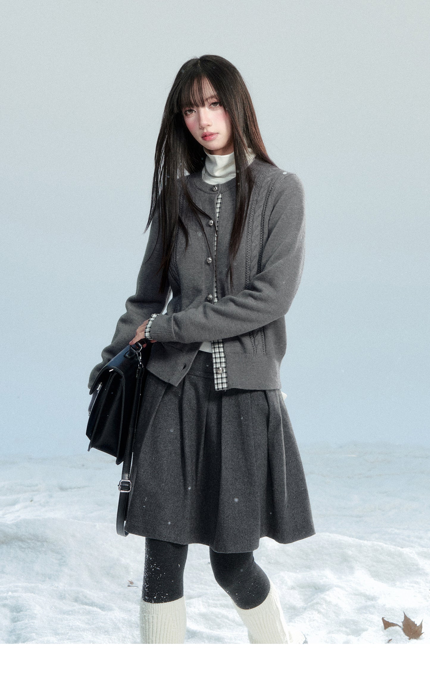 Plaid-Detail Cable Knit Cardigan