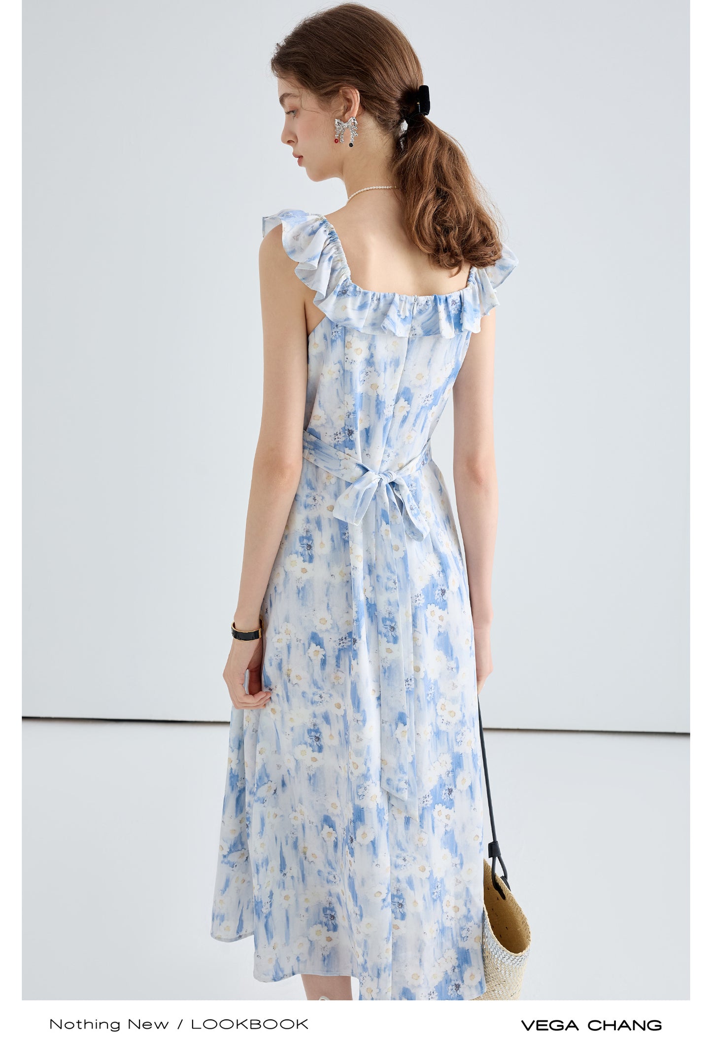 Floral Gradient Print Dress With Ruffled Neckline