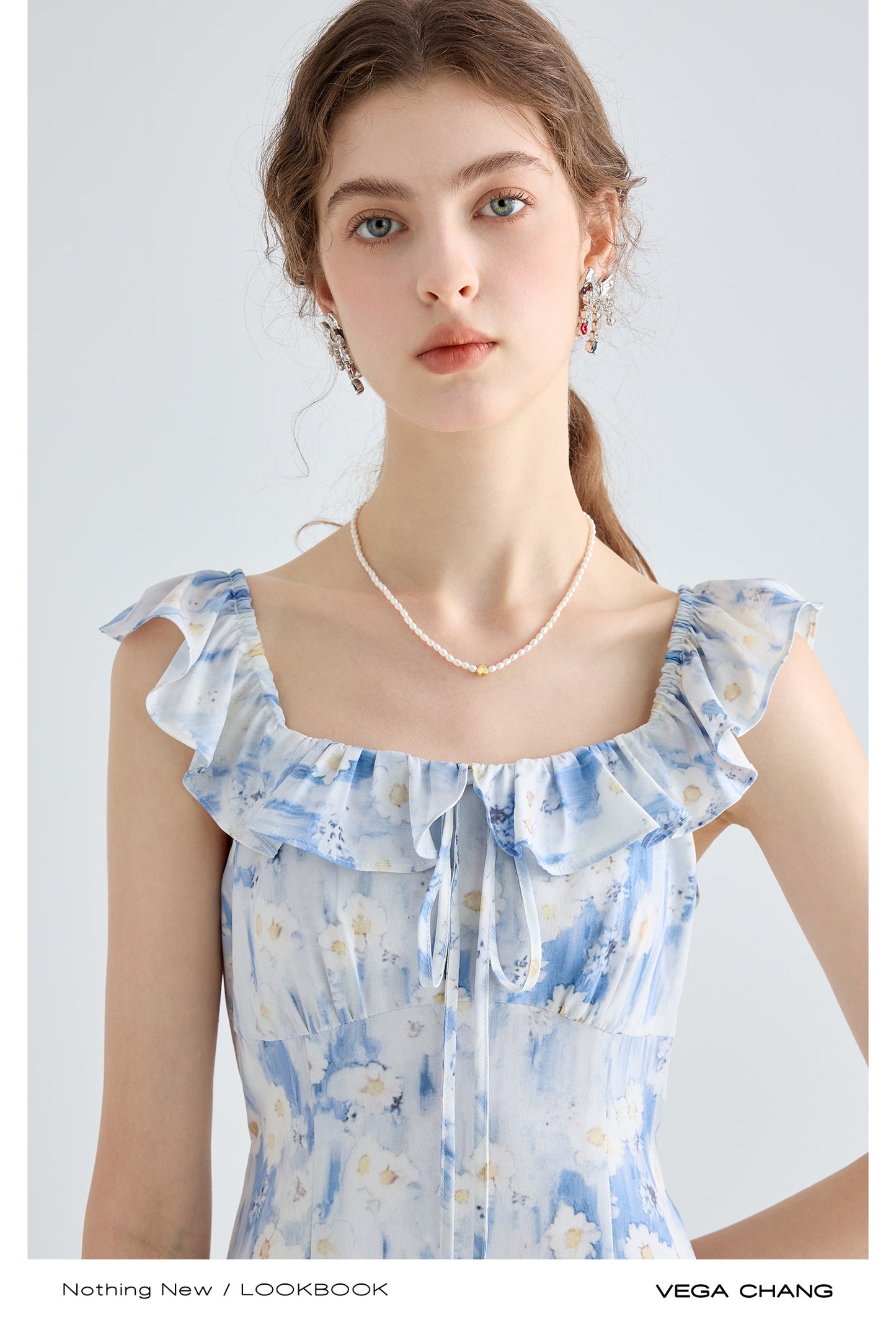 Floral Gradient Print Dress With Ruffled Neckline